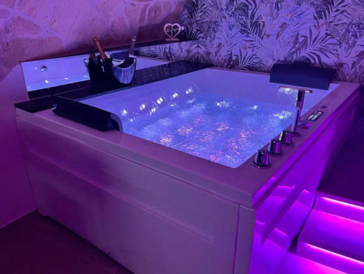 Glamour Suite กราวีนา อิน ปูเลีย ภายนอก รูปภาพ